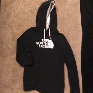 Women’s Northface Hoodie Black and White